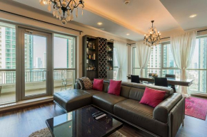 FULL Burj Khalifa and Dancing Funtain View from Your Balcony! 2BR Boulevard Central
